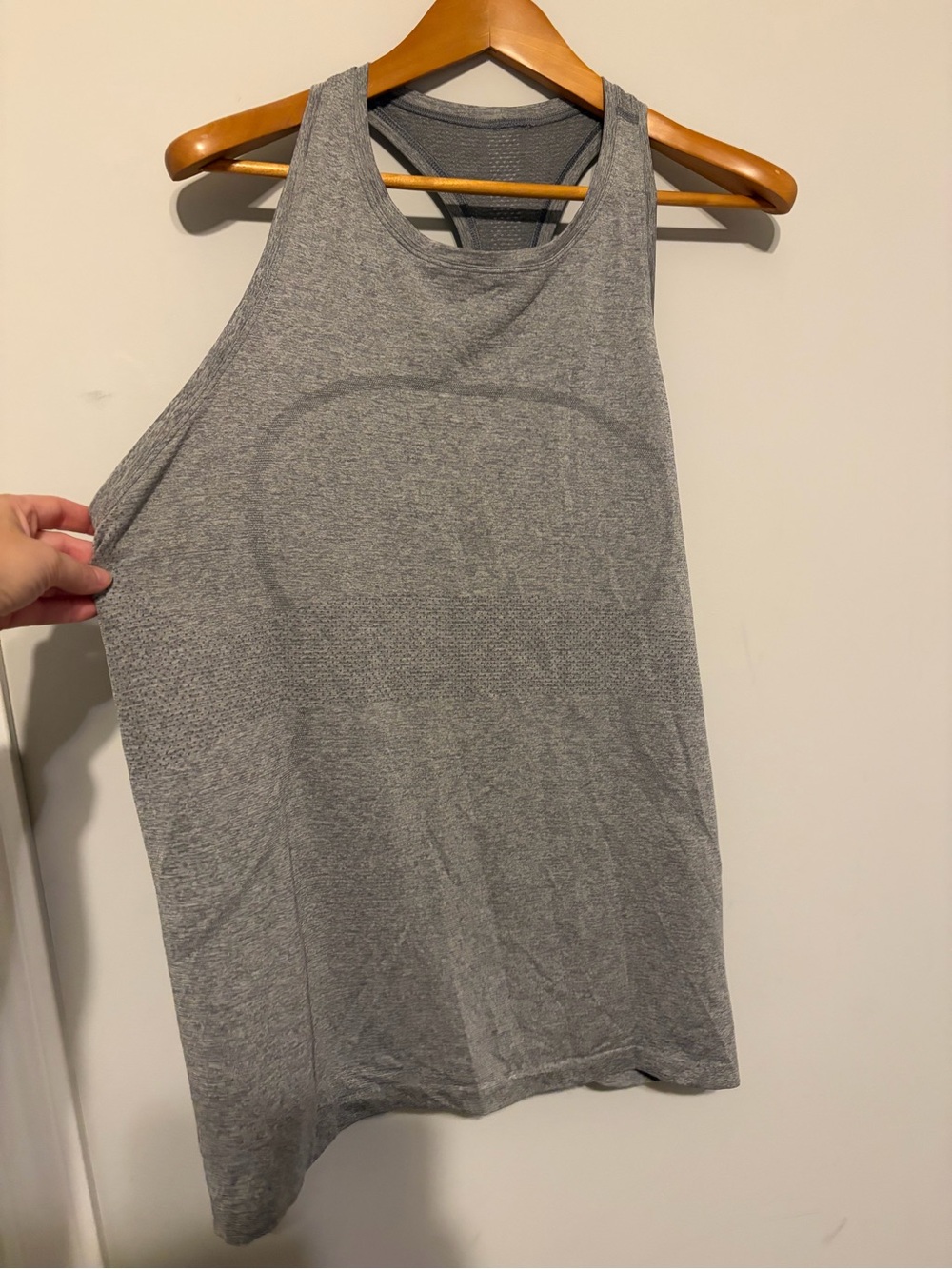 Lululemon Swiftly tank